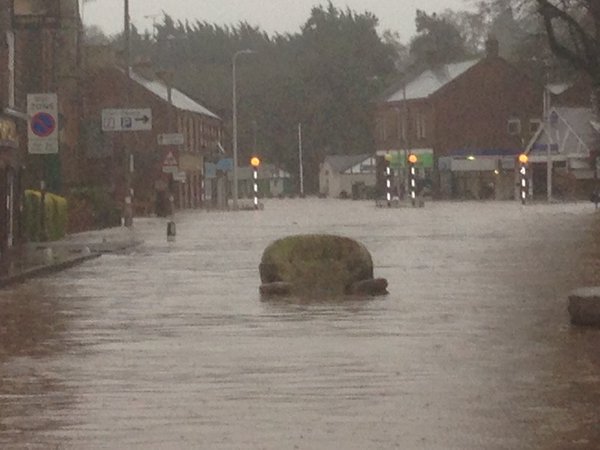 UK Flooding – Major Incident Declared Storm Desmond Hits The UK ...