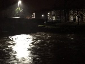 The River Kent in Kendal, Cumbria threatens to burst its banks, putting 100s of residential properties at risk of flooding.
